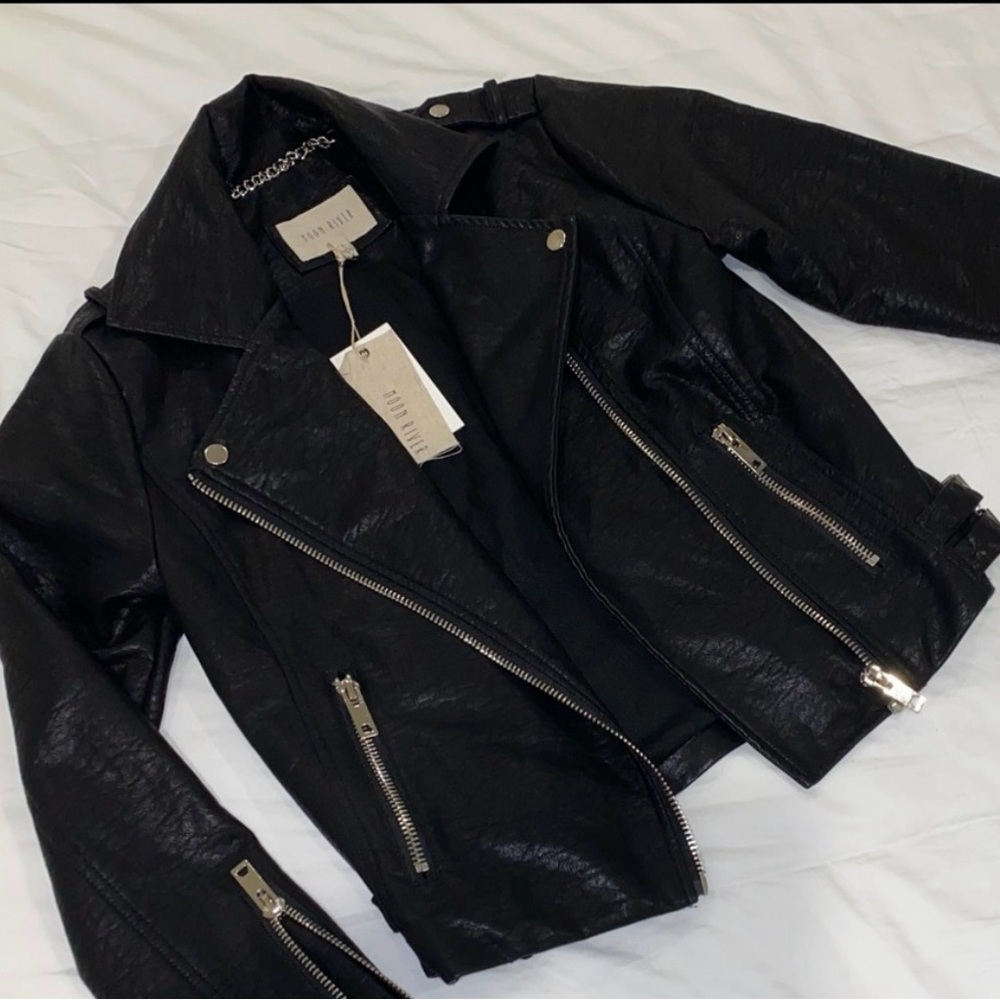 Moon River Black FAUX Leather Jacket with Silver Details - Picture 2 of 8